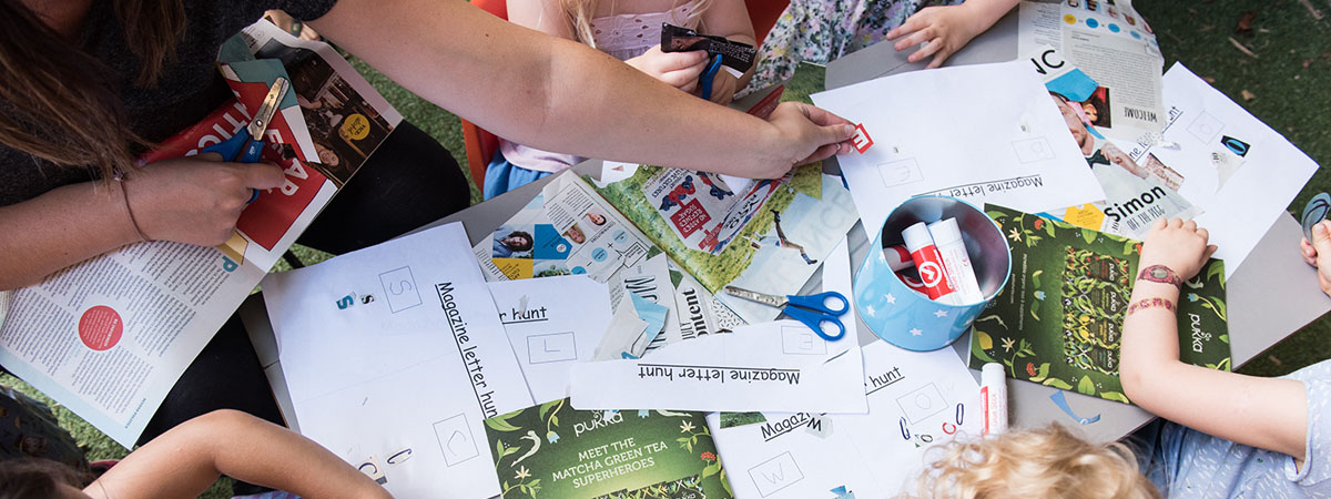 young children visitng a dinosaur in a museum with minihome nursery